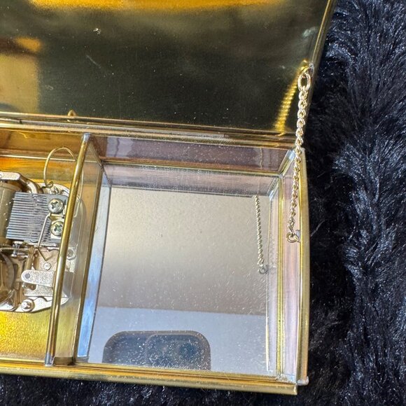 Vintage Via Vermont Gold-Toned Musical Jewelry Box Golden Gate Bridge - Picture 5 of 8